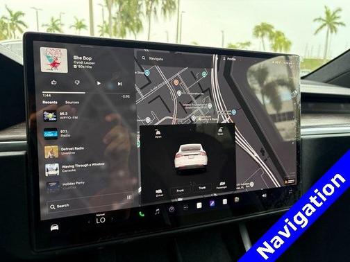 2022 Tesla Model X Base