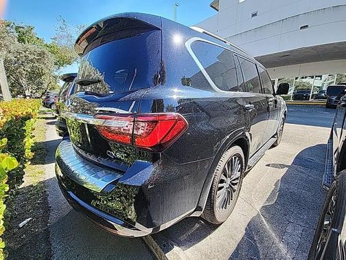 2022 INFINITI QX80 SENSORY