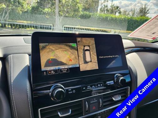 2022 INFINITI QX80 SENSORY