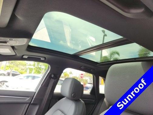 2022 Audi Q3 45 S line Premium