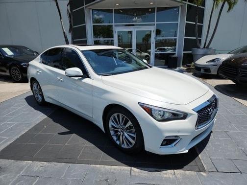 2024 INFINITI Q50 LUXE