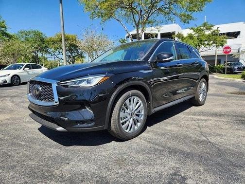 2025 INFINITI QX50 Pure