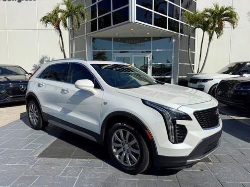 2019 Cadillac XT4 Premium Luxury