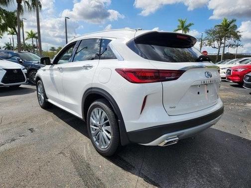 2025 INFINITI QX50 Luxe
