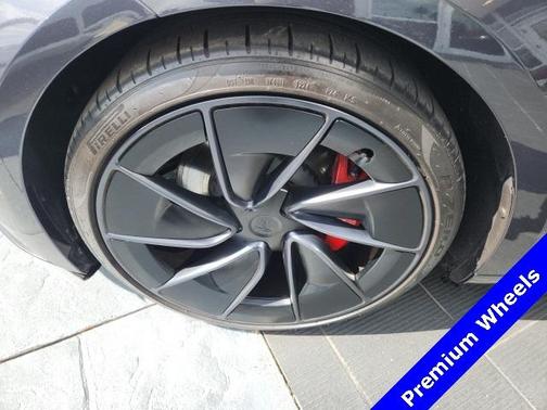 2024 Tesla Model 3 Performance