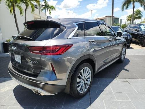2025 INFINITI QX50 Pure