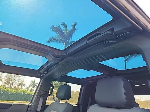 Green Matte 2024 GMC HUMMER EV SUV 3X