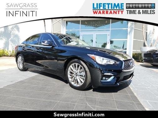 2024 INFINITI Q50 LUXE