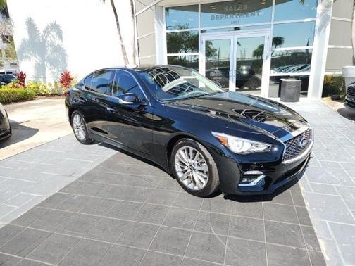 2024 INFINITI Q50 LUXE