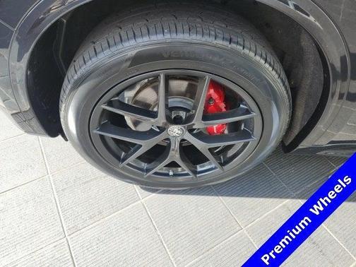 2020 Alfa Romeo Stelvio Ti Sport