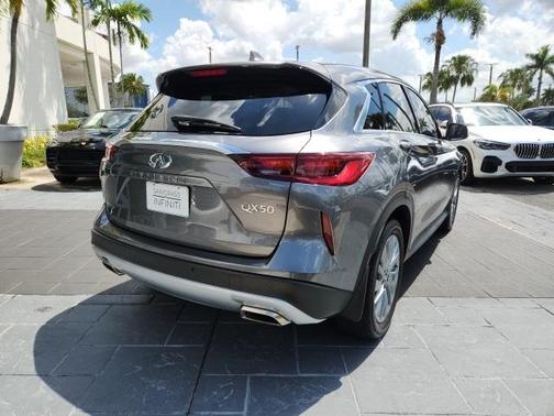 2023 INFINITI QX50 Pure