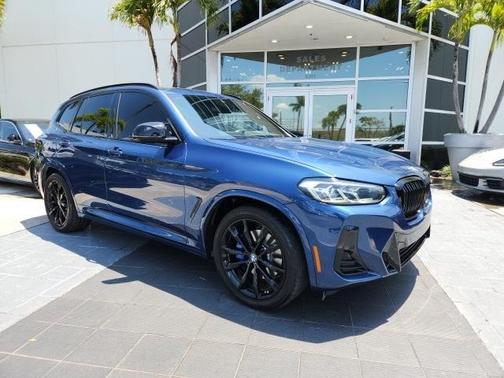2023 BMW X3 M40i