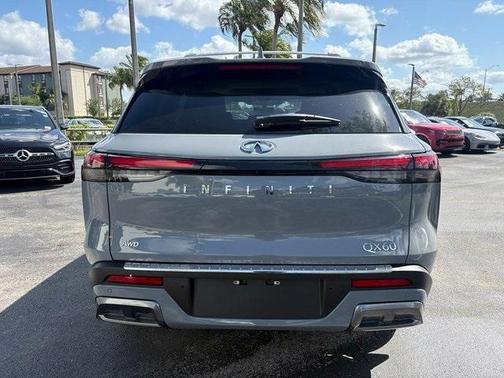 2025 INFINITI QX60 SENSORY