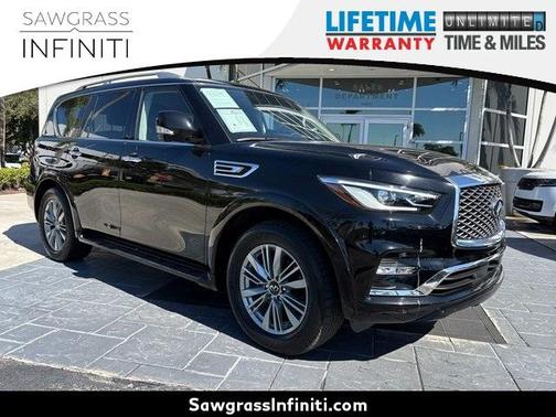2023 INFINITI QX80 Luxe