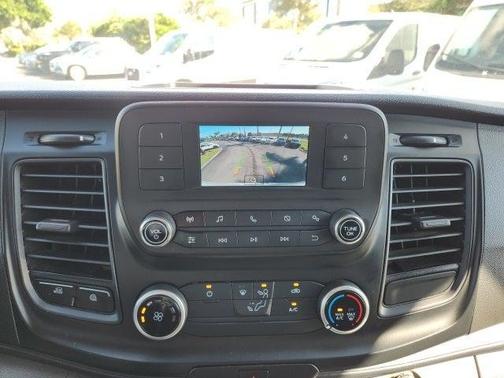 2024 Ford Transit-250 148 WB Medium Roof Cargo