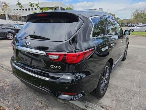 2019 INFINITI QX60 Luxe