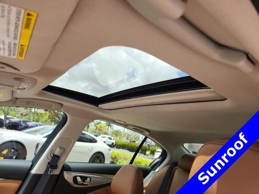 2024 INFINITI Q50 LUXE
