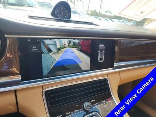 2020 Porsche Panamera 4