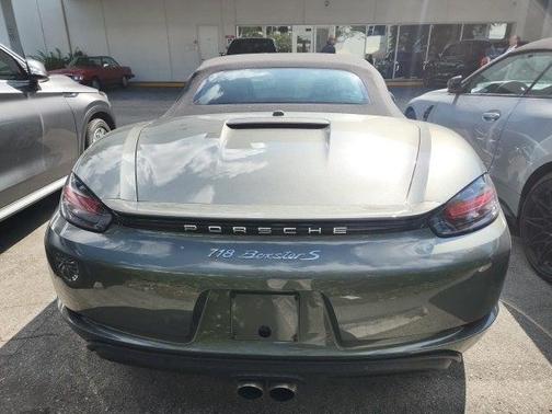 2024 Porsche 718 Boxster S