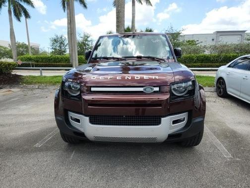 2023 Land Rover Defender First Edition