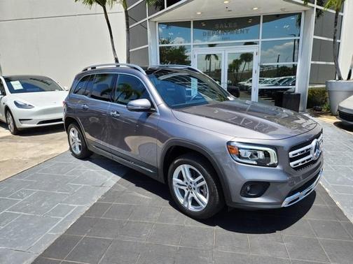 2020 Mercedes-Benz GLB 250 Base 4MATIC