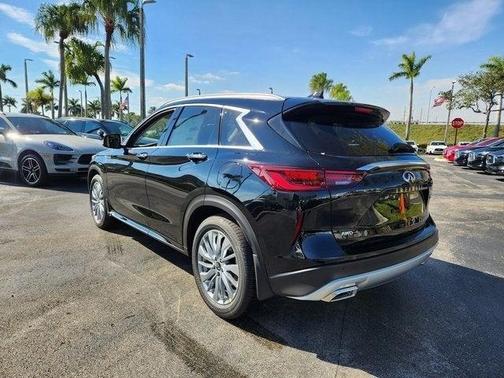 2025 INFINITI QX50 Luxe
