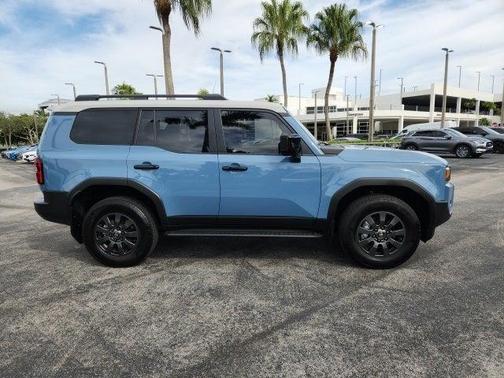 2024 Toyota Land Cruiser 