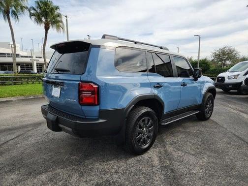 2024 Toyota Land Cruiser 