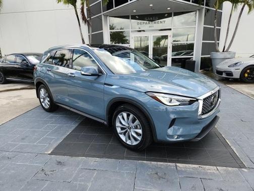 2022 INFINITI QX50 Luxe