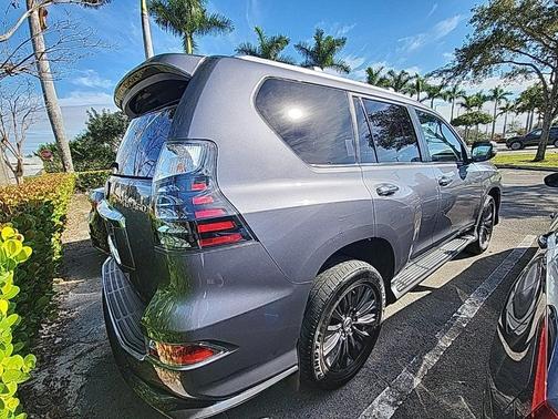 2023 Lexus GX 460 Base