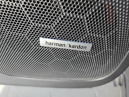 2023 Subaru Ascent Touring 7-Passenger