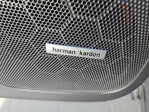 2023 Subaru Ascent Touring 7-Passenger