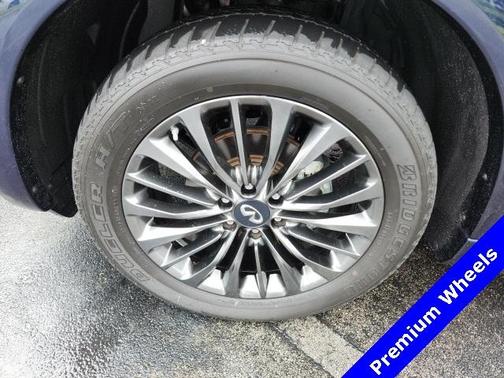 2022 INFINITI QX80 PREMIUM SELECT