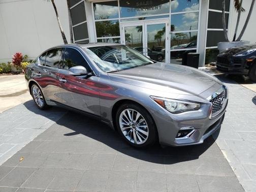2024 INFINITI Q50 LUXE