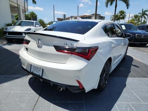 2022 Acura ILX TECHNOLOGY&A-SPEC PACKAGES
