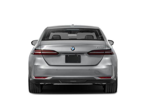2025 BMW 530 i xDrive