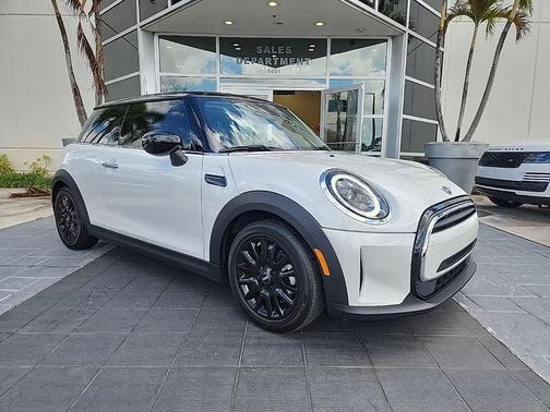 2024 MINI Hardtop Cooper