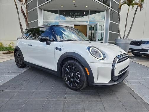 2024 MINI Hardtop Cooper
