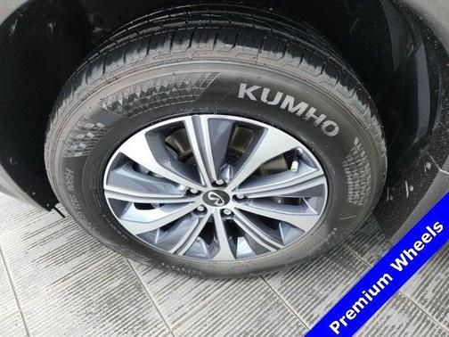 2025 INFINITI QX60 Pure