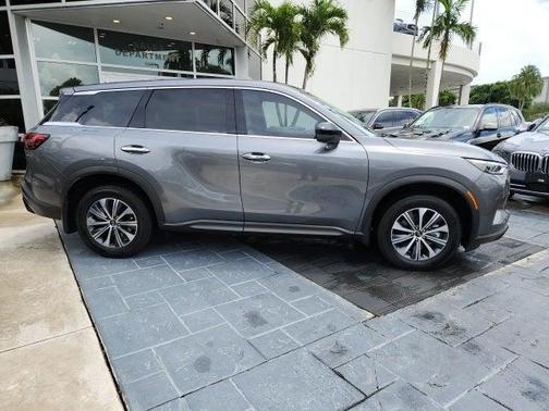 2025 INFINITI QX60 Pure