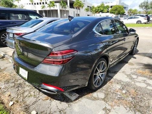 2024 Genesis G70 2.5T