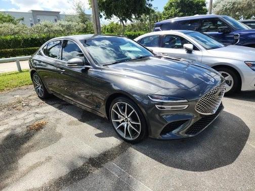 2024 Genesis G70 2.5T