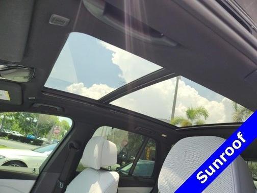 2023 BMW X5 M50i