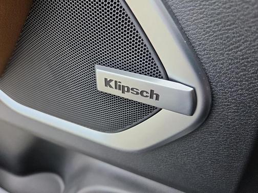 Deep Ocean Blue 2025 Nissan Armada Platinum Reserve