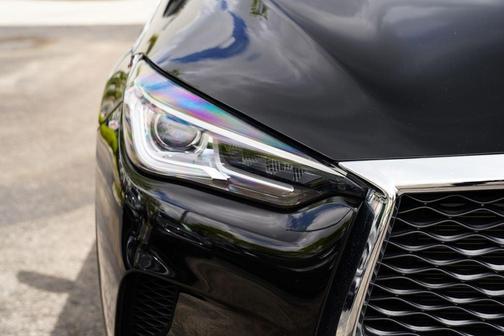 Black Obsidian 2022 INFINITI QX50 Luxe