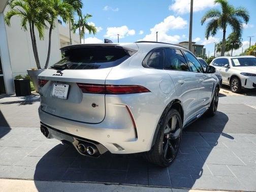 2022 Jaguar F-PACE SVR