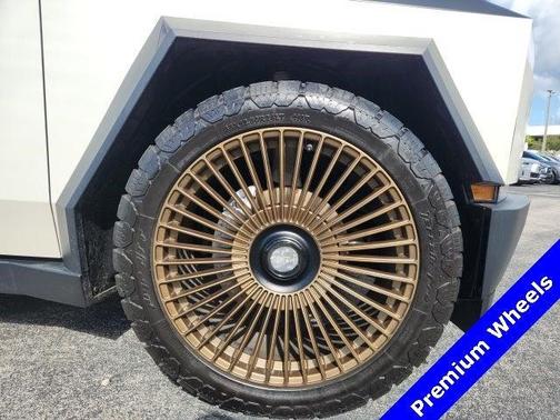 2024 Tesla Cybertruck Base