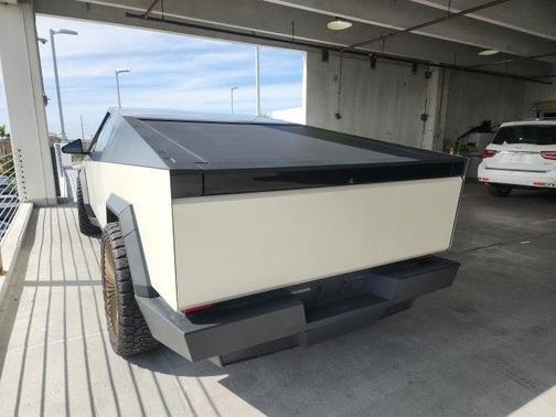 2024 Tesla Cybertruck Base