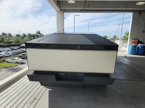 2024 Tesla Cybertruck Base