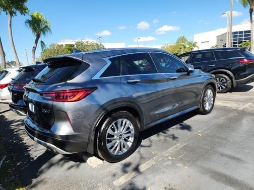 2025 INFINITI QX50 Luxe